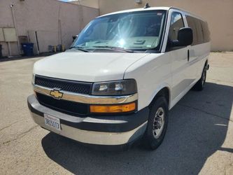 2020 Chevrolet Express 2500 Passenger