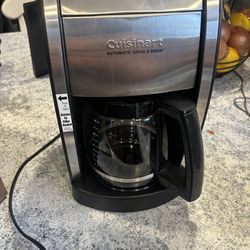 Cuisinart Automatic Grind and Brew 12 Cup Programmable Coffee Maker
