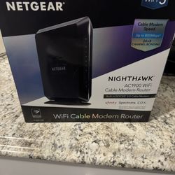 Like New NETGEAR Modem Router Combo 