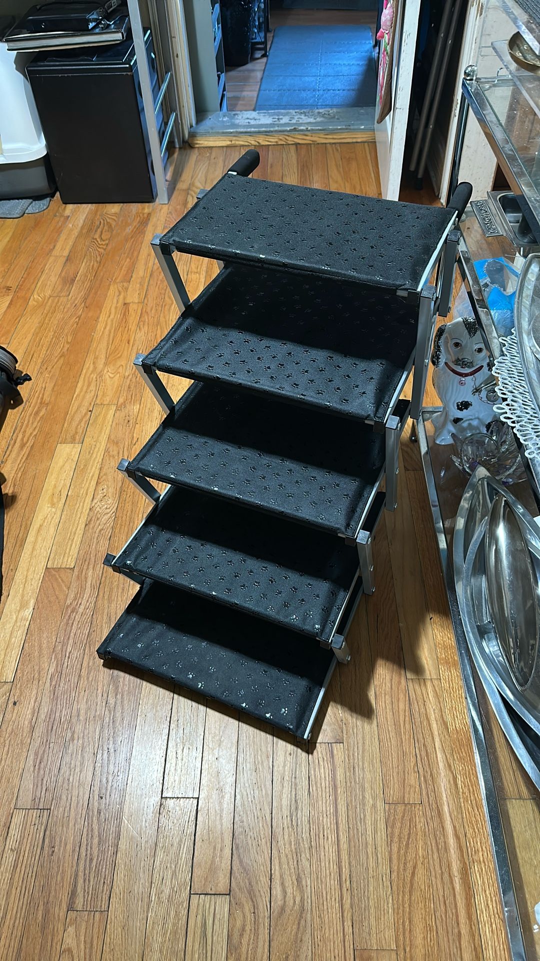 Expandable Pet Ladder