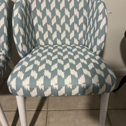 2 Beautiful Accent chair 
