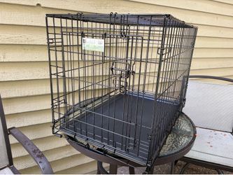 Medium Size (30-inch) Folding Dog Kennel / Crate