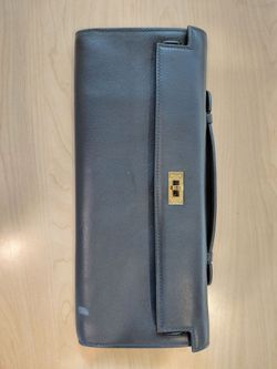 AUTHENTIC!!! HERMÈS WALLET!! Kelly Cut clutch in Swift leather