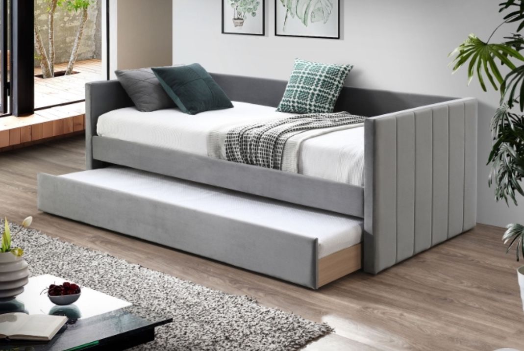 Grey Velvet Daybed With Trundle 
