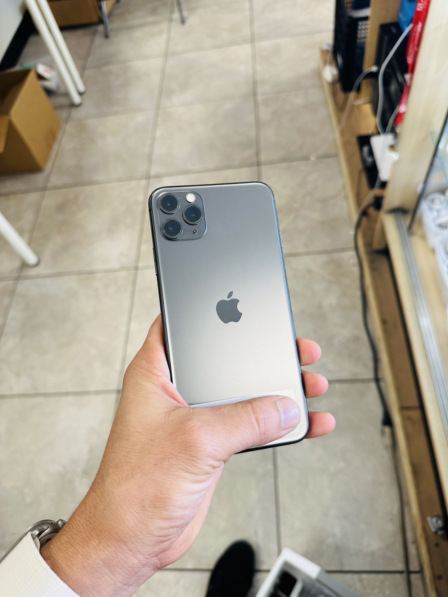 iPhone 11 Pro Max Unlocked