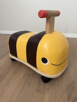 Wooden Bee Ride-On - Boom Buggy: Toddler Push Toy, Physical Fitness Builder, Max Capacity 88 lbs