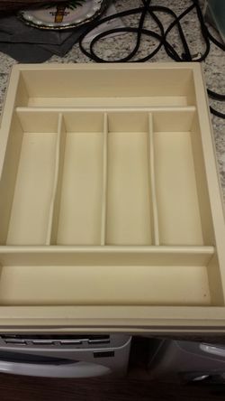 Lenox Silverware holder