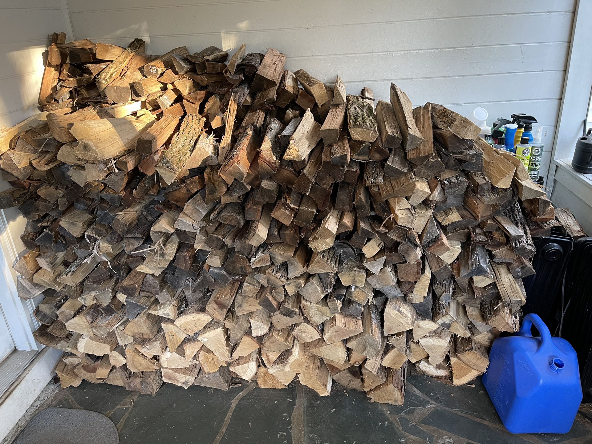 Firewood  For Sale  Seasoned Wood 