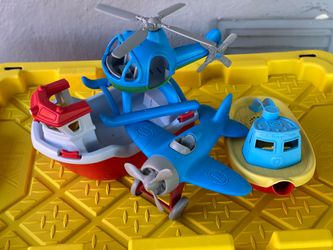 Set of helicopters