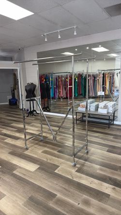 Adjustable Clothing Rack Commercial