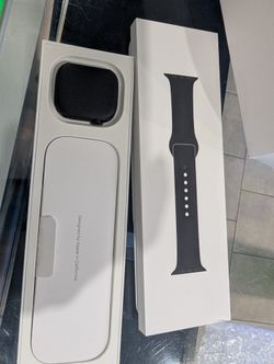 Apple Watch Series 10 46mm Jet Black WiFi and cellular Unlocked in very good used Condition. 