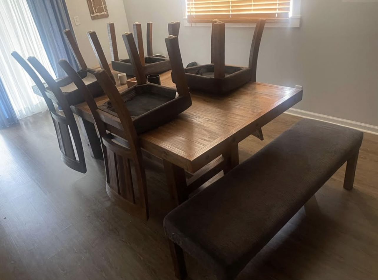 7pcs Dining Room Set