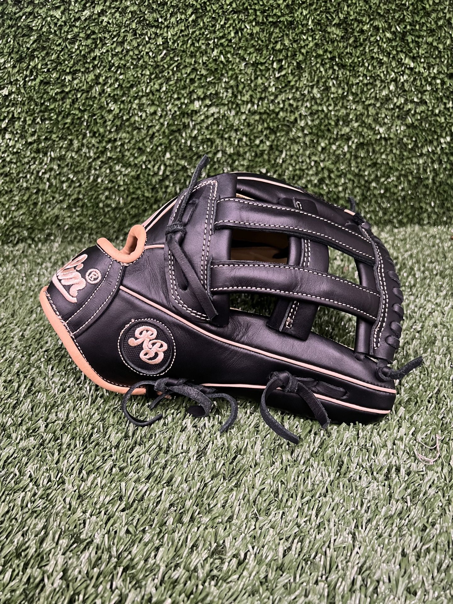 Rolin Baseball Glove 12.50” Inch