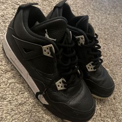 Rare black 2015 oreo jordan 4s 