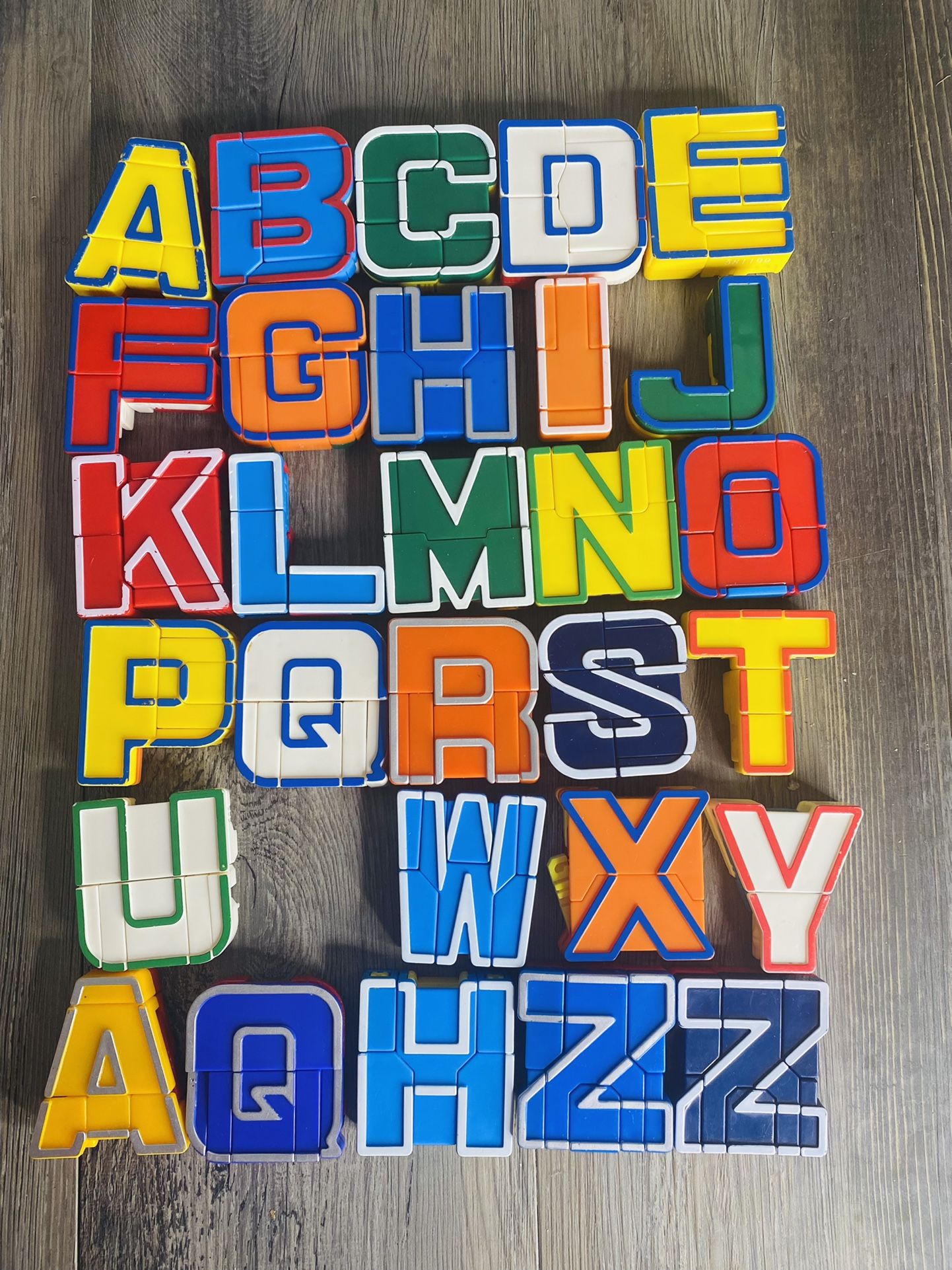 Lakeshore Learning Alphabots Transformer Robots Alphabet 29 Letters NO V