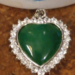 Heart Pendant jade.