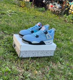Jordan 4 size 9.5 men brand new never worn