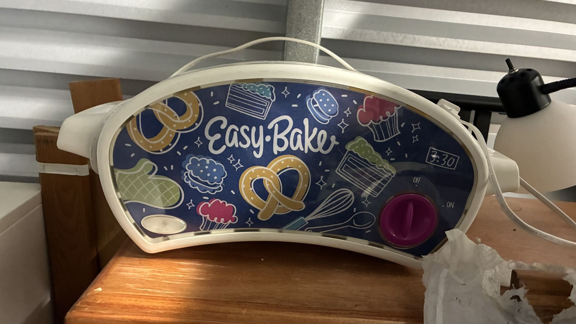 Easy Bake Oven