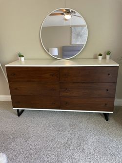 Living Spaces 6 Drawer Dresser for Sale in Las Vegas, NV - OfferUp