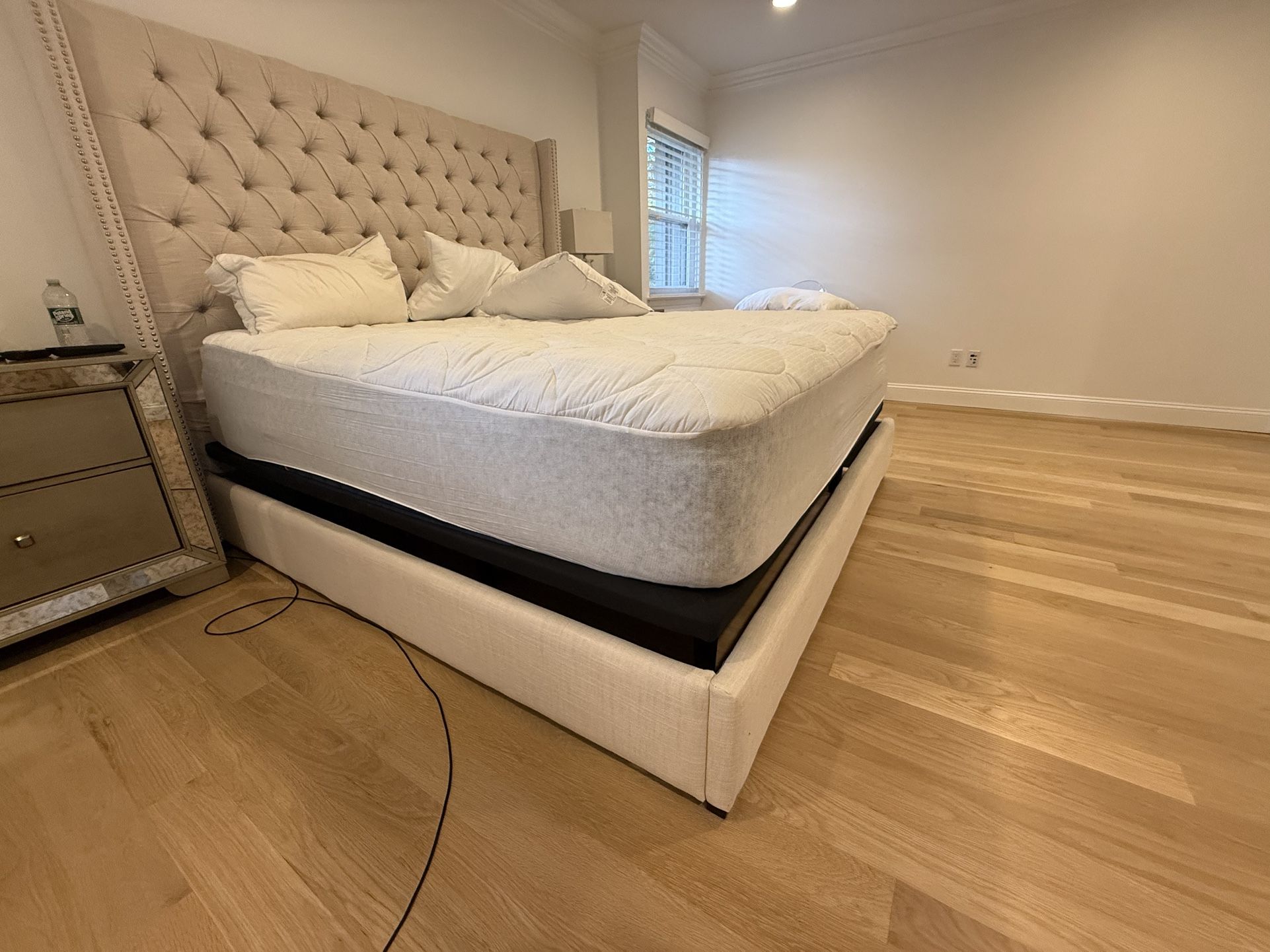 King Bed Frame No Mattress