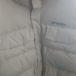  Columbia Puffy Jacket 