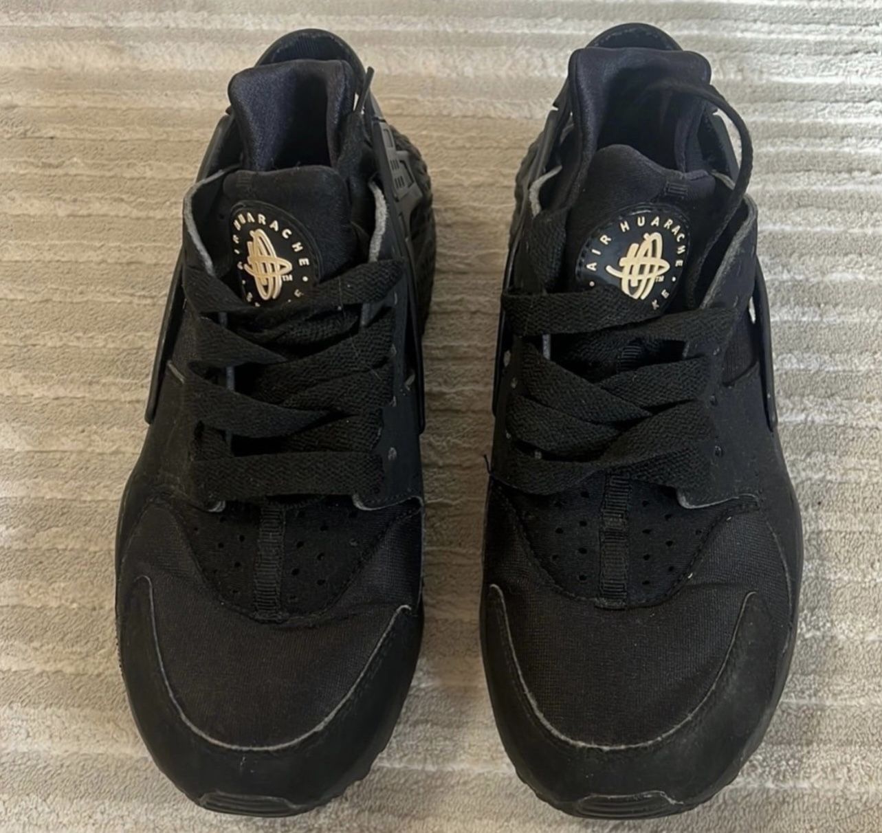 mens Nike huaraches shoes sneakers size 6 preowned unisex black