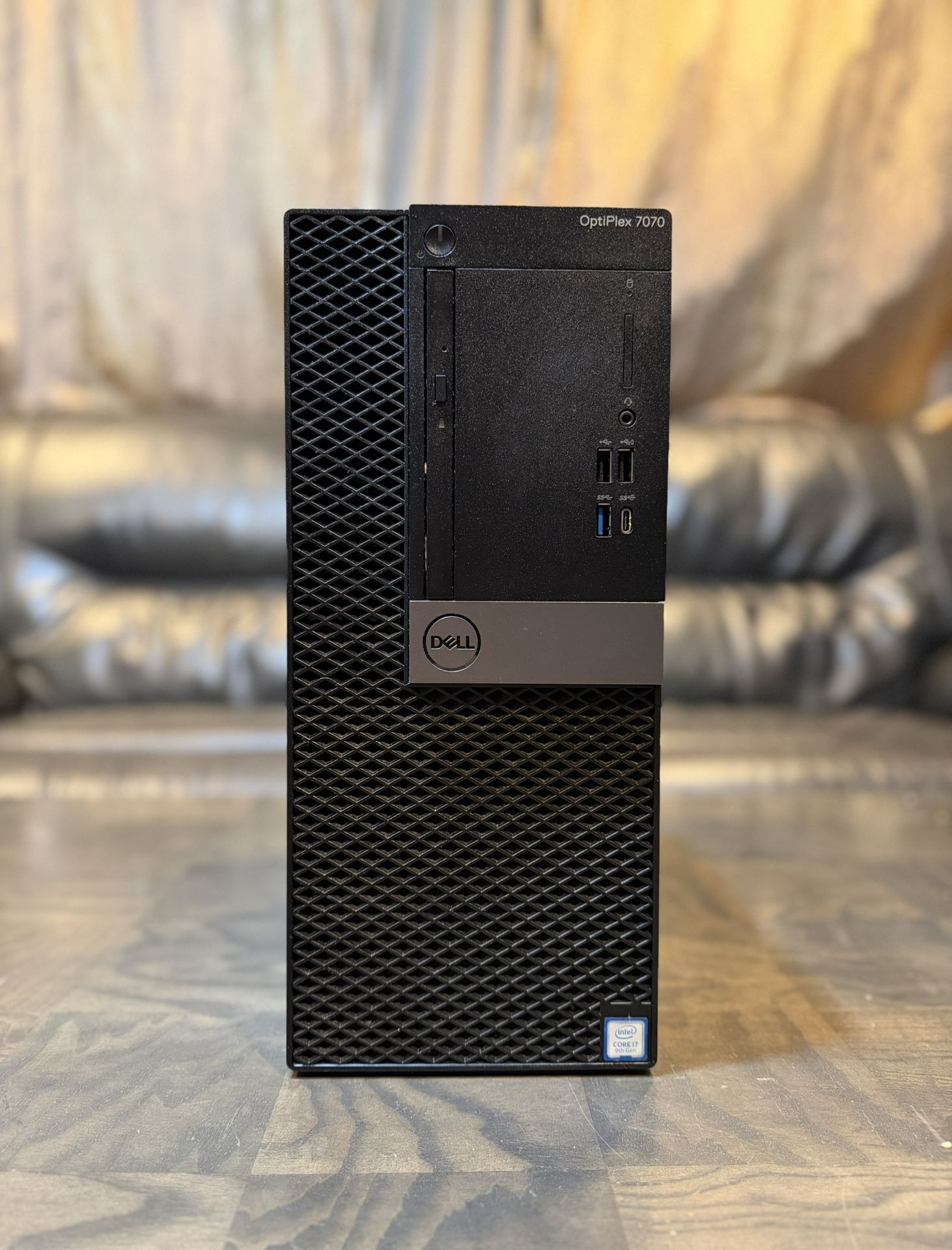 DELL Optiplex 7070 Core i7 9th gen 16GB RAM 512GB SSD Windows 11 WiFi Bluetooth desktop computer