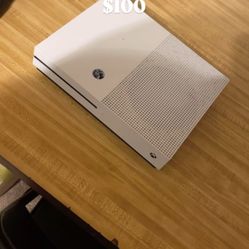 Xbox One S 