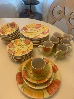 Ceramic Dinnerware Set with Fruit Pattern
