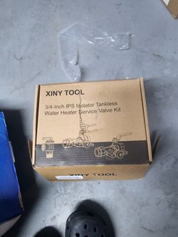 3/4-Inch IPS Isolator Tankless Water Heater Service Valve Kit