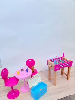 Barbie mini football playset