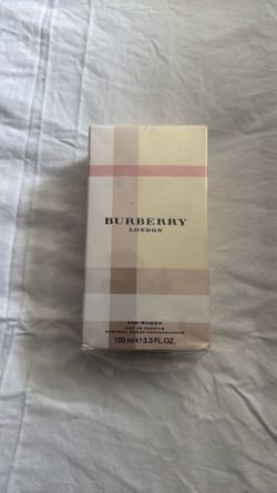 Burberry women perfume