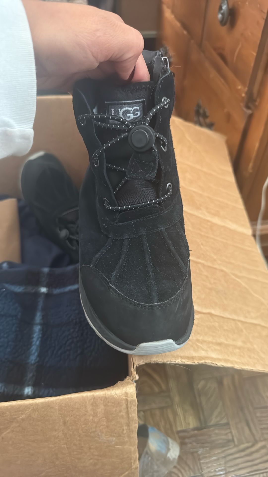 Ugg Boots Kids Size 4