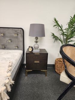 Bed side table