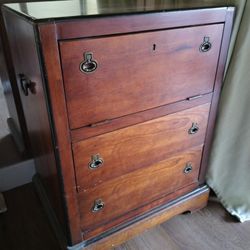 Antique National Mt. Airy Cherry Small Chest/Nightstand
