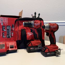 milwaukee M18 compact hammer drill and impact combo kit