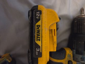 Dewalt 12 volt 3.0 mah battery