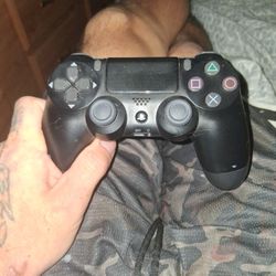 Ps4 Controller Works Like New