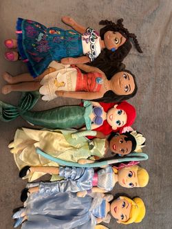 20” Disney store princess stuffed dolls