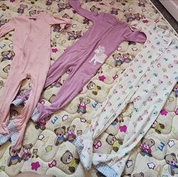 2T girls footed pajamas