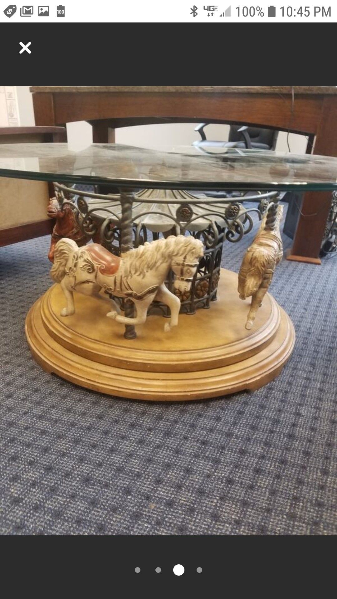 Carousel coffee table