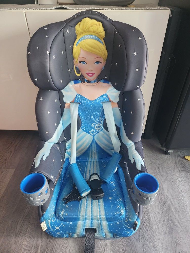 Cinderella 2-in-1 Harness Booster Car Seat