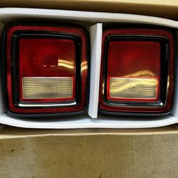 2018-2023 Jeep Stock Taillights