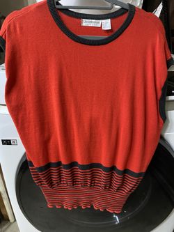 Liz Claiborne Sleeveless Red Sweater 