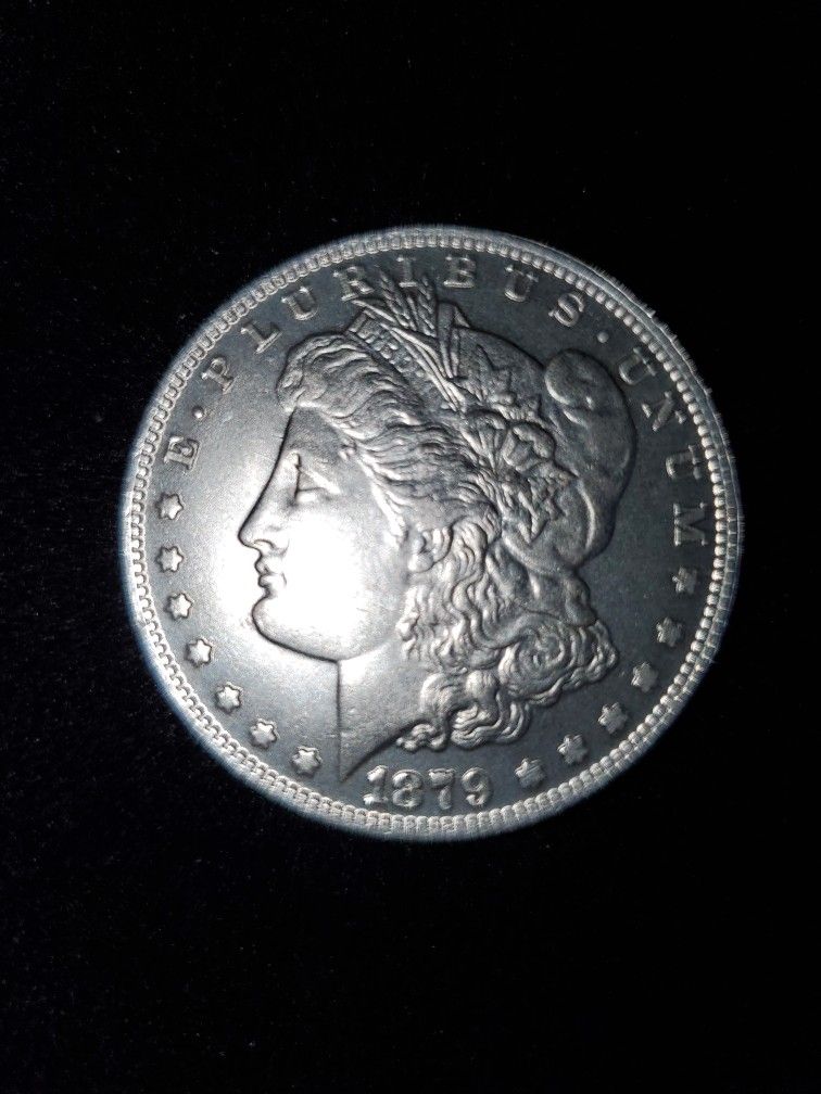 1879 MORGAN DOLLAR SILVER COIN .IN GREAT CONDITION π..REALLY HARD 2 FIND...REALLY NICE COIN...AVAILABLE FOR FAIR OFFERS..CHECK OUT MY PAGE FOR MORE..