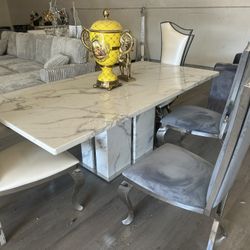 New Dining Table -Labor DAY SALE—$39 down take home with financing 