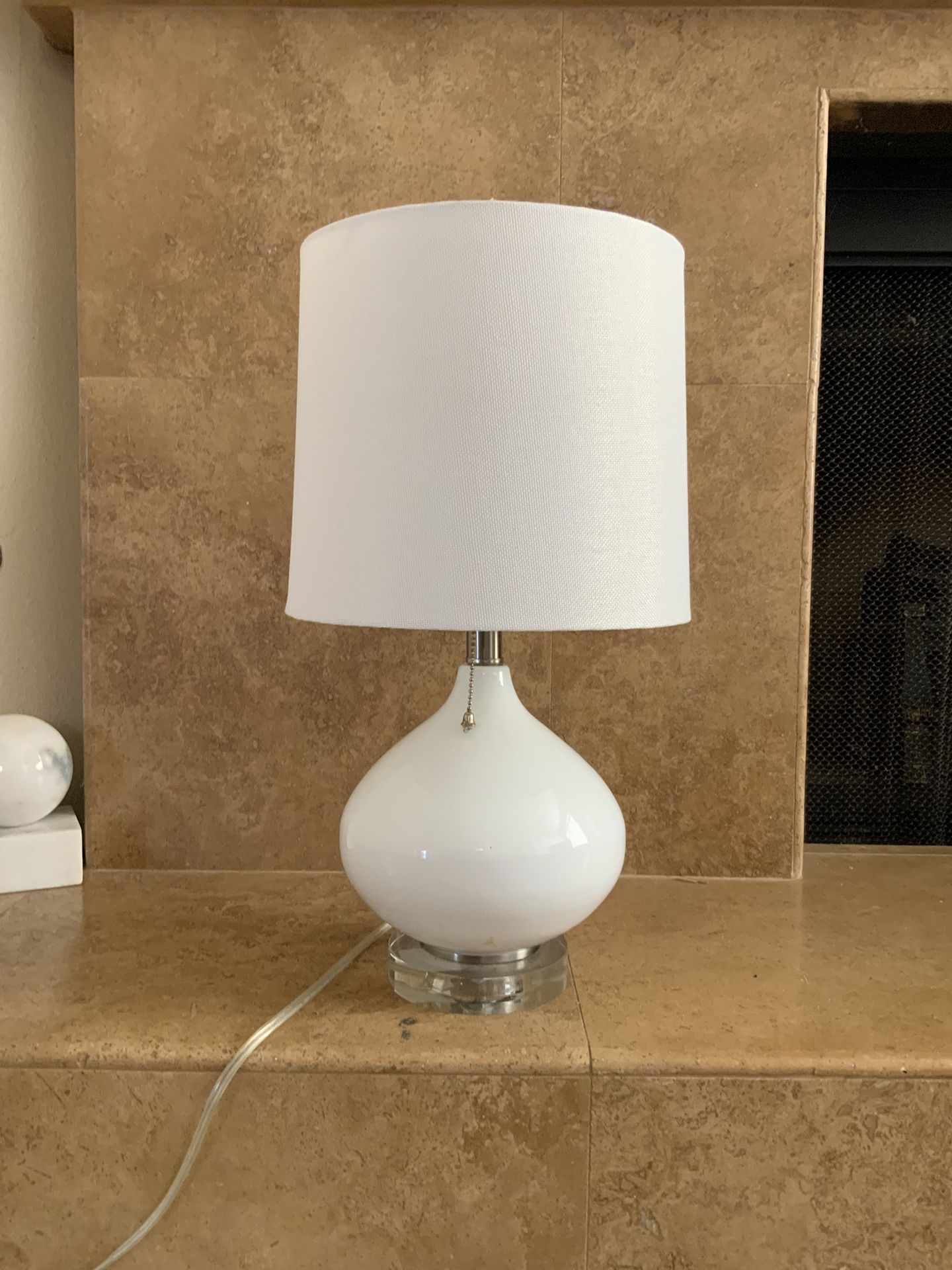 Vintage Retro Style Art Side Table Nightstand Lamp