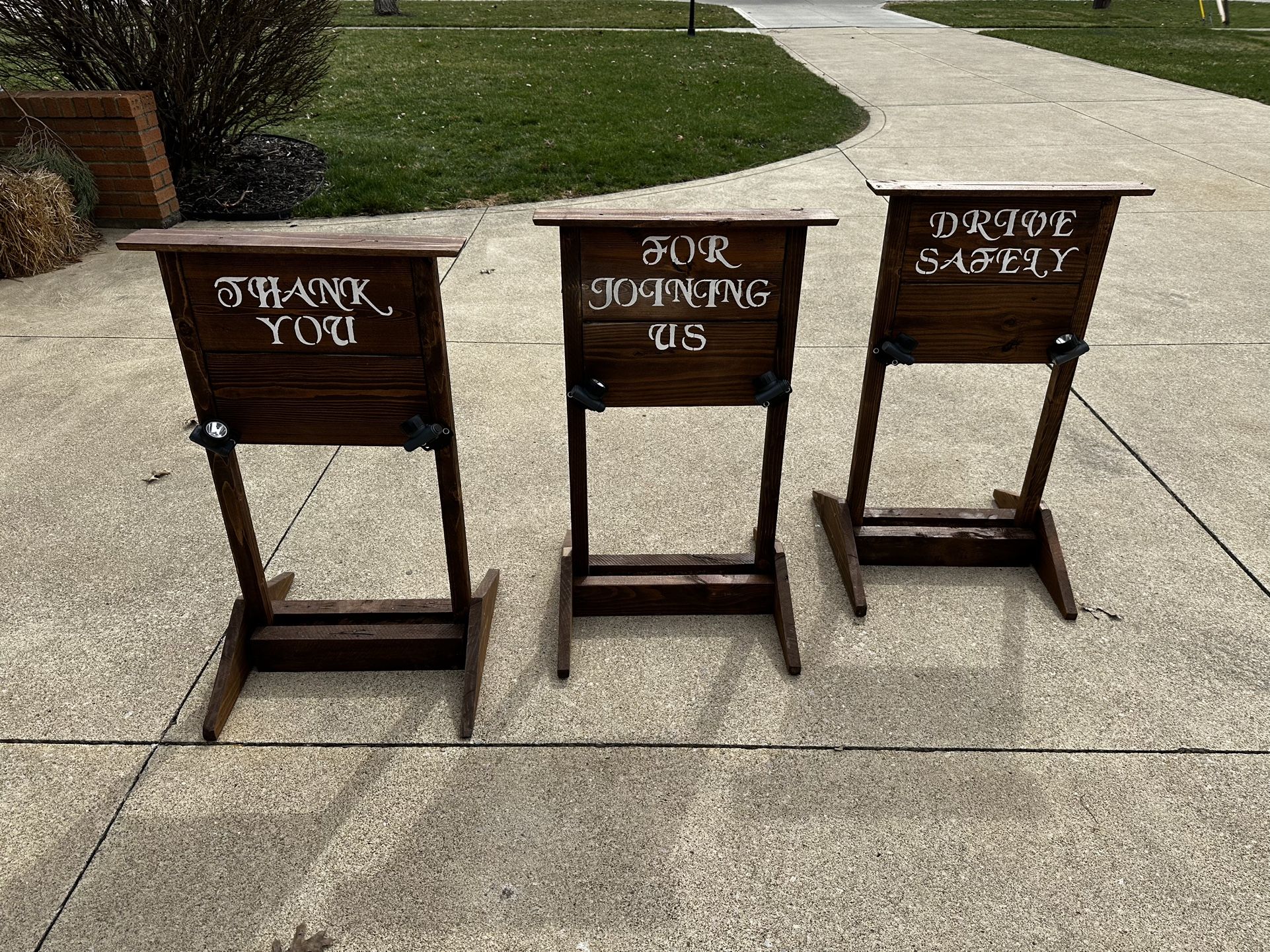 3 Handmade Welcome/ Thank You For Coming Wedding Signs