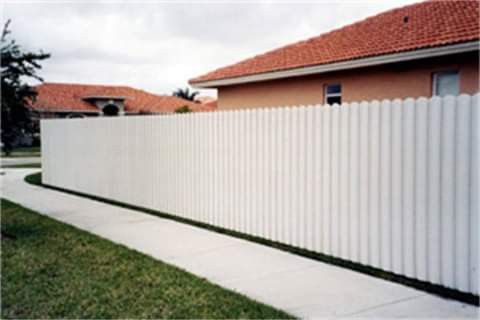 Aluminium fence
