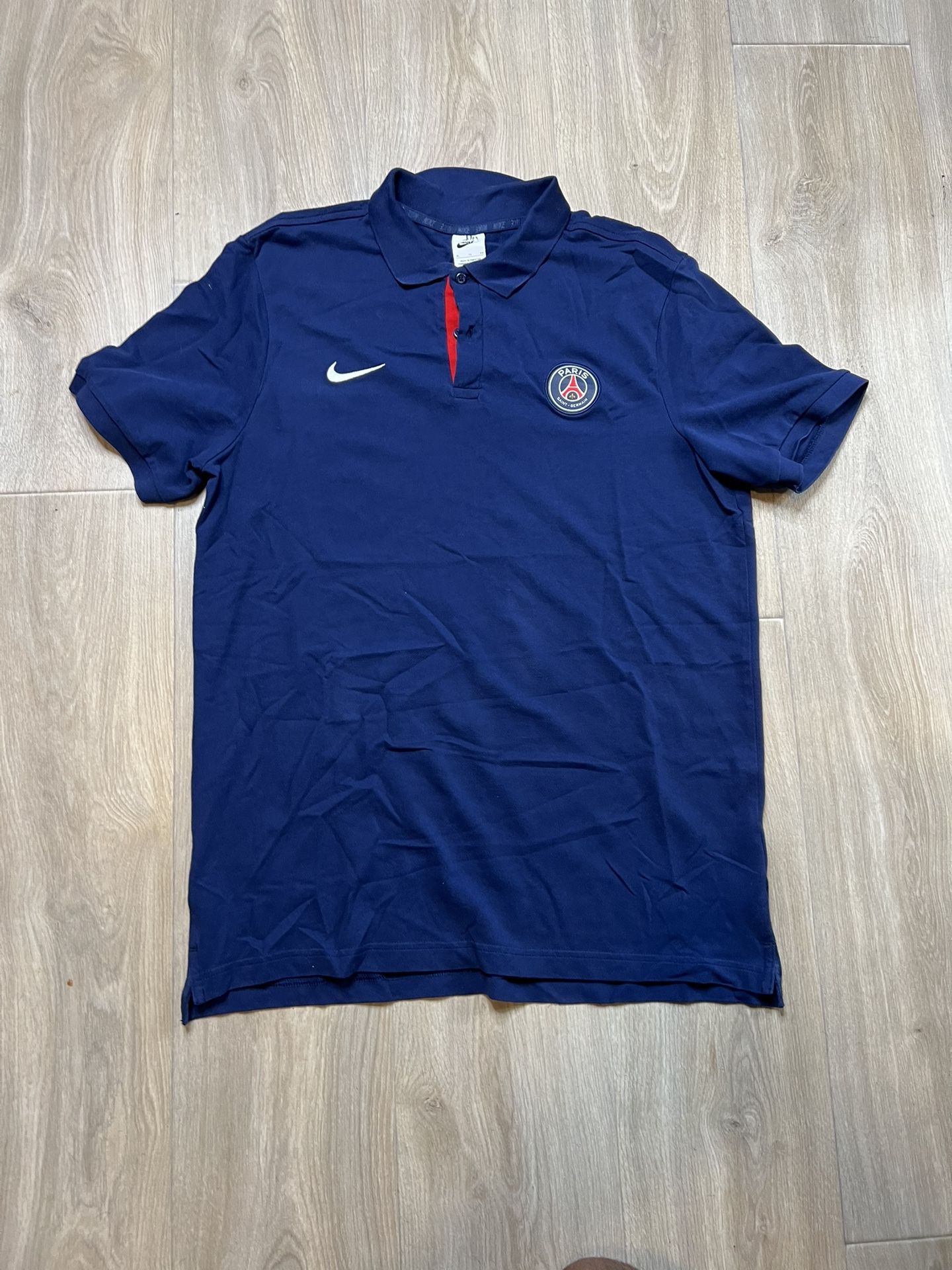 Nike Paris Polo T-Shirt